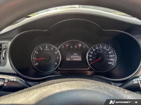 KNAHT8A30E7068215 UU068215 2014 Kia Rondo USED 15.jpg